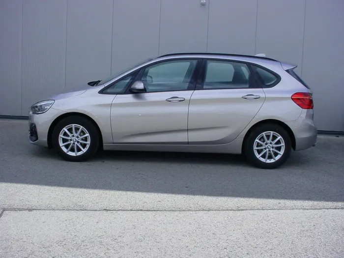 BMW 216i*DAB*Sportsitze*Multi*PDC*Lenkradheizung*LED