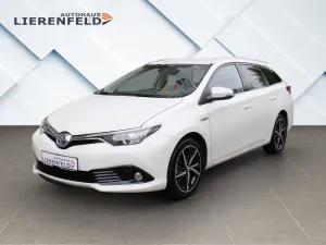 Toyota Auris Touring Sports Hybrid