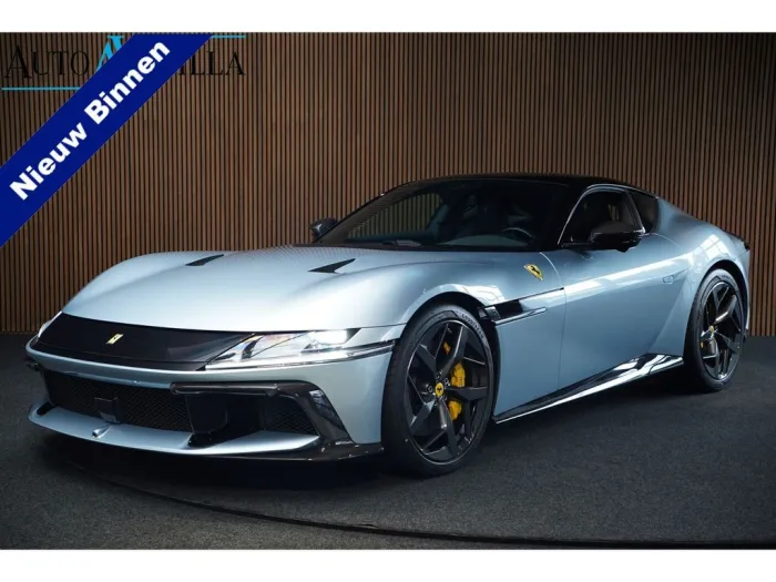 Ferrari 12 Cilindri 6.5 V12 Full Carbon Lift Panorama