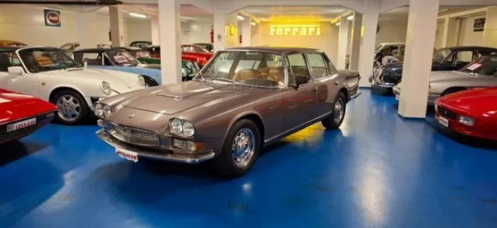 Maserati MASERATI Quattroporte 4.136cc **TARGHE NERE**LIB