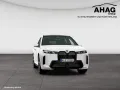 BMW iX xDrive60 M Sport AHK Sky Lounge Sitzbel. Auto