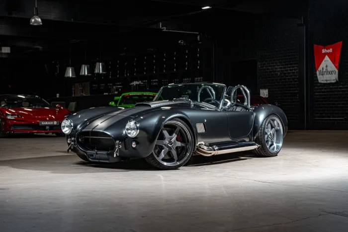 AC Cobra Recreation / Coyote V8 /