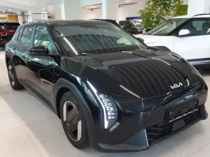 Kia EV4 58 kWh 150 kW Earth P3/P4/P5