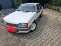 Opel Rekord E2