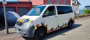 Volkswagen T5 Caravelle mit komplettem Innenausbau (Camper)