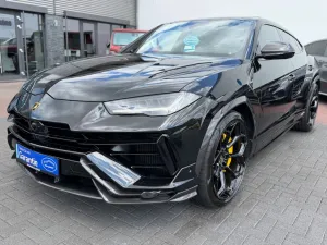 Lamborghini Urus *PERFORMANTE *Carbon *Keramik *Pano