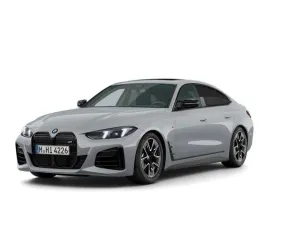 BMW M440i xDrive Gran Coupe Innovation Glasdach driv