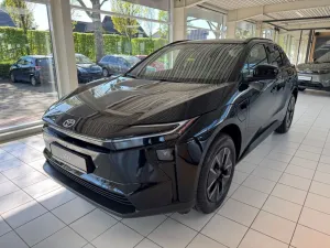 Toyota bz4X Teamplayer 360°Kamera Toter Winkel Warner