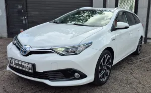Toyota Auris Touring Sports Hybrid Design Edition TÜV