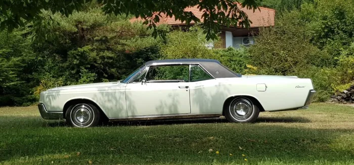 Lincoln Continental