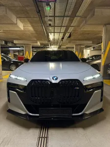 BMW 760i