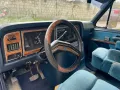 Ford Econoline E150 - V8 Conversion Van