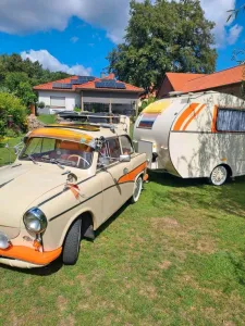 Trabant mit dübener Ei