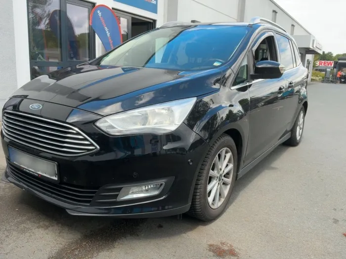 Ford Grand C-MAX Titanium 7 SITZER