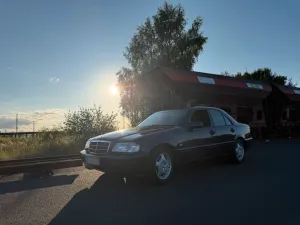 Mercedes-Benz Mercedes Benz C 240 Sport V6 W 202 Standhe...