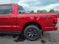 Ford F 150 Lightning Flash grosse Batterie im Vorlauf
