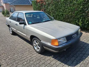 Audi 100 CC  Baujahr 1985  TÜV bis 08/2027