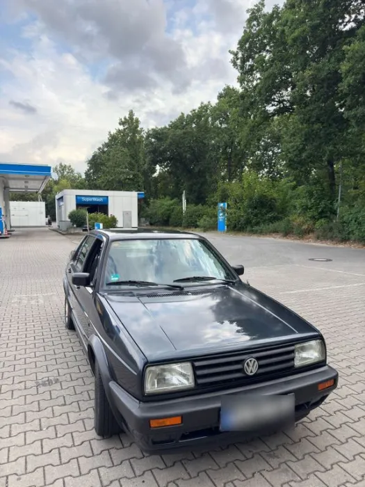 Volkswagen VW Jetta 2
