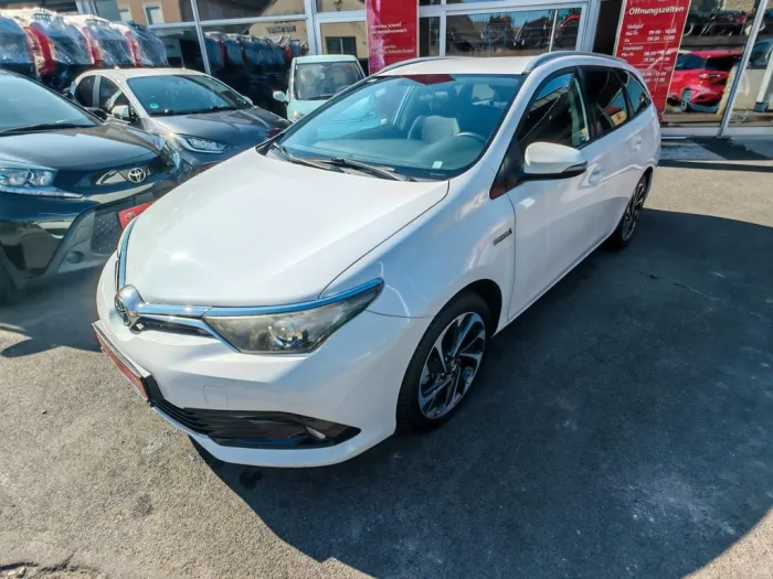 Toyota Auris Touring Sports Hybrid Comfort