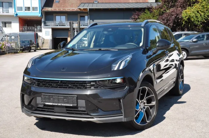 Lynk&Co 01 1.5 TD PHEV 192 kW *360° Cam*Navi*LED*