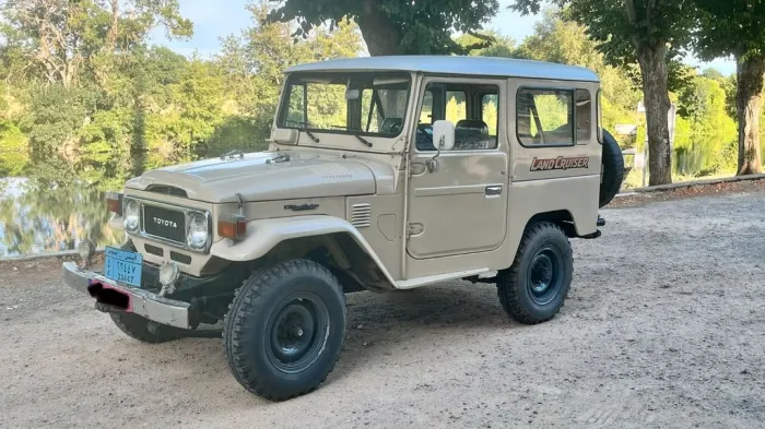Toyota FJ40 