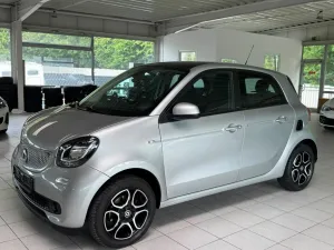 Smart ForFour forfour  66 kW Automatik Panorama Glas