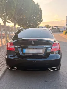 Suzuki Kizashi