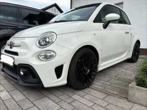 Abarth 595 1.4 T-Jet 16V - Apple CarPlay
