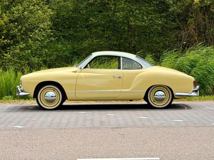 Volkswagen Karmann Ghia