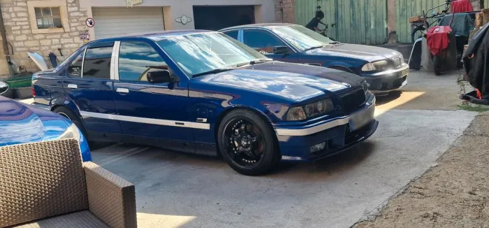 BMW bmw e36 323i