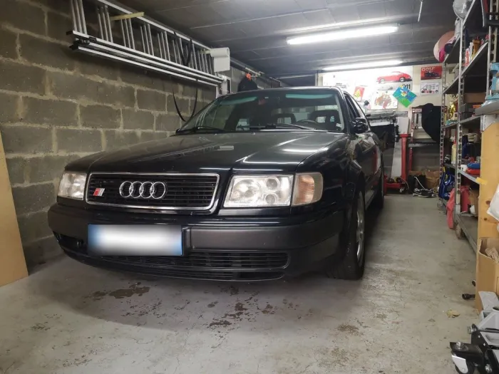 Audi audi S4 C4 2.2