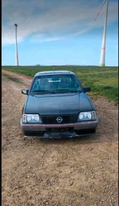 Opel Ascona C