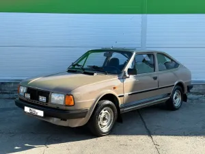 Skoda 58PS 130 5speed 1.Hand!!! Schiebedach AHK