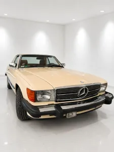 Mercedes-Benz SL 560