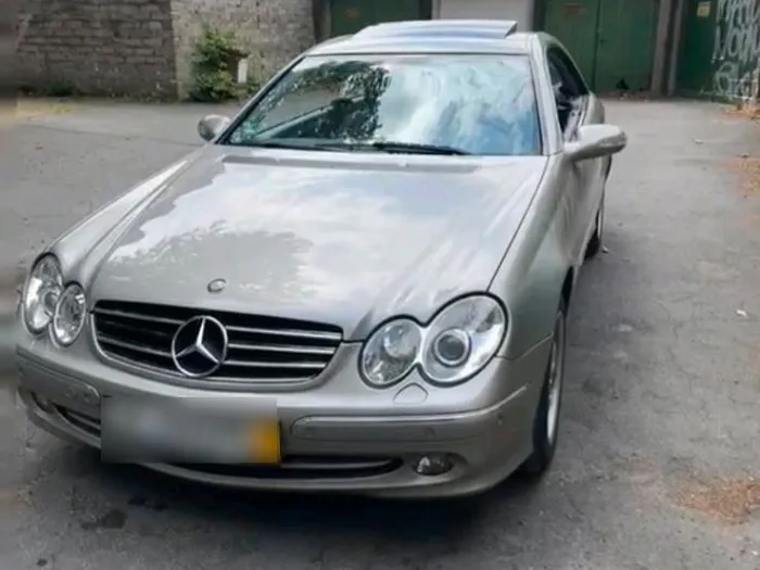 Mercedes-Benz Mercedes Benz 270 cdi Beschreibung lesen