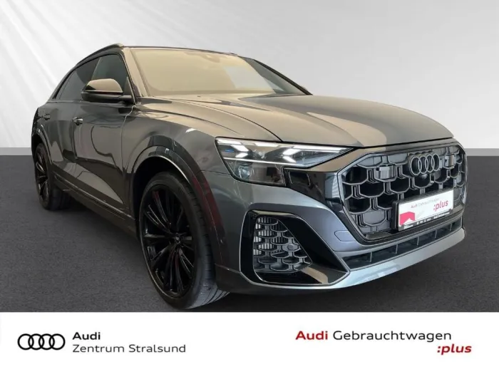 Audi SQ8 SUV TFSI 373(507) kW(PS) tiptronic