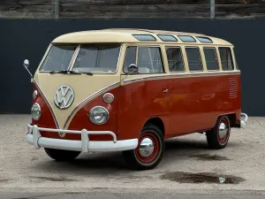 Volkswagen T1 Samba 9-Sitzer Faltdach mit Panoramafenstern
