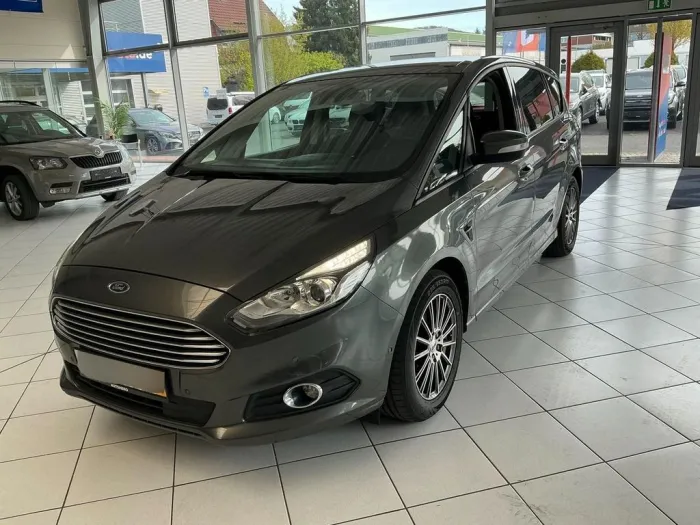 Ford S-Max Business NAVI CAM SH 8fach MFLL LED ALU