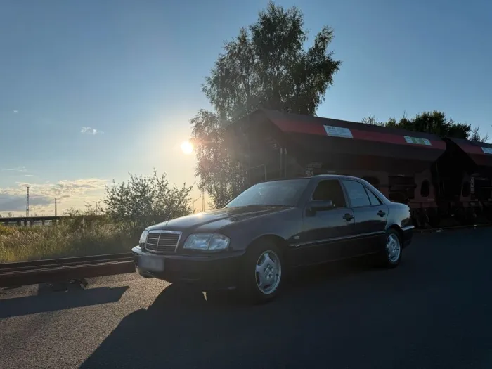 Mercedes-Benz Mercedes Benz C 240 Sport V6 W 202 Standhe...