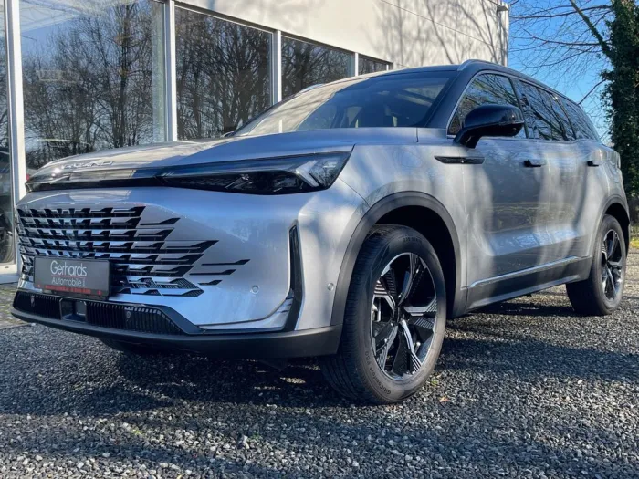 BAIC Beijing X75 1.5 Luxury 7-DTC