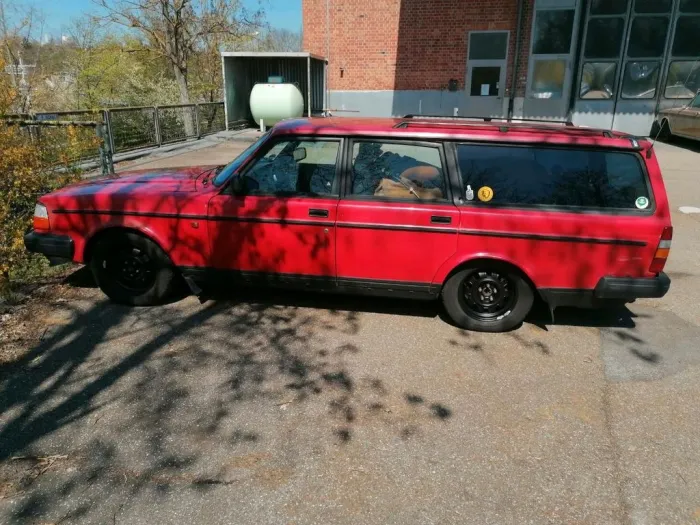Volvo 240 245 LPG und Benzin B230F Schalte...