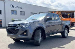 Isuzu Space Cab 4x4  LS Autom.-Ladeflächenbeschichtung