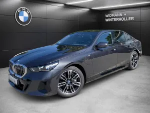 BMW 550e xDrive Limousine M Sport Pano DA Prof. B&W