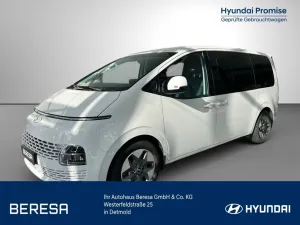 Hyundai Staria 2.2 CRDi 2WD Prime 9-Sitzer LED Kamera