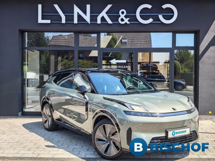 Lynk&Co 08 More 1.5 T PHEV 257 KW El. Panodach Navi Lede