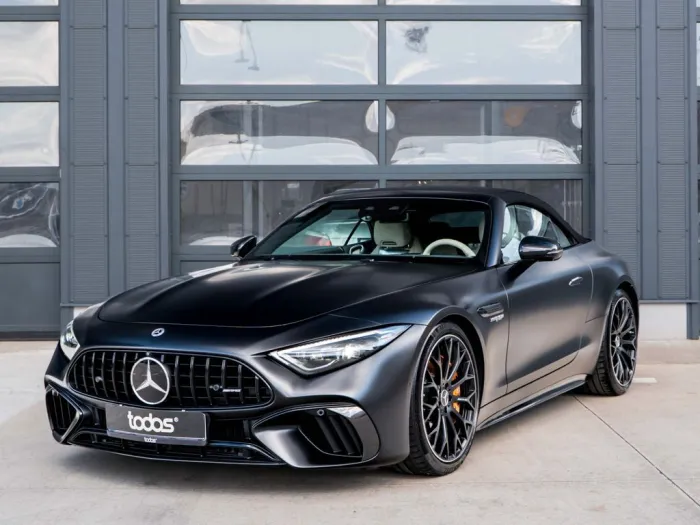 Mercedes-Benz SL 63 4MATIC+ - Ceramic Brakes - Carbon Package