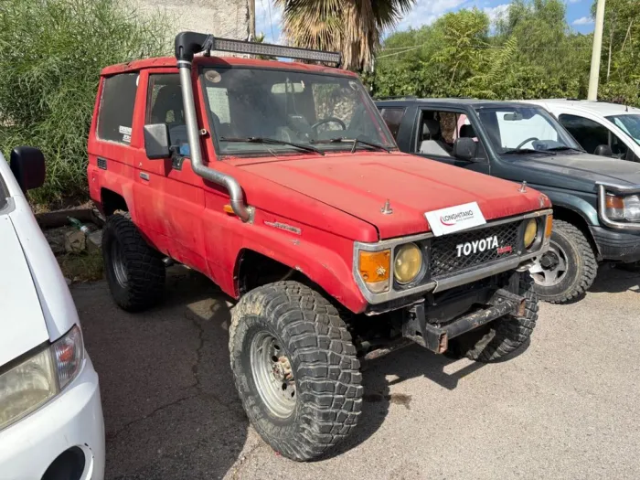 Toyota Land Cruiser II 2.4 turbodiesel SW LJ70 L