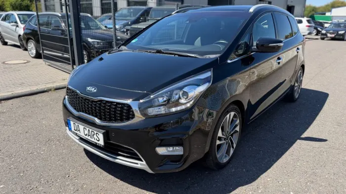 Kia Carens 1.7CRDi Autom/Navi+Camera/Panorama/7P/AHK