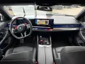 BMW M5 Touring Drivers Pack Bowers & Wilkins Lenkrad
