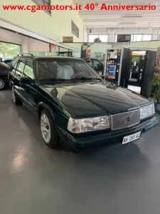 Volvo VOLVO 945 2.0i turbo cat S.W. Super Polar
